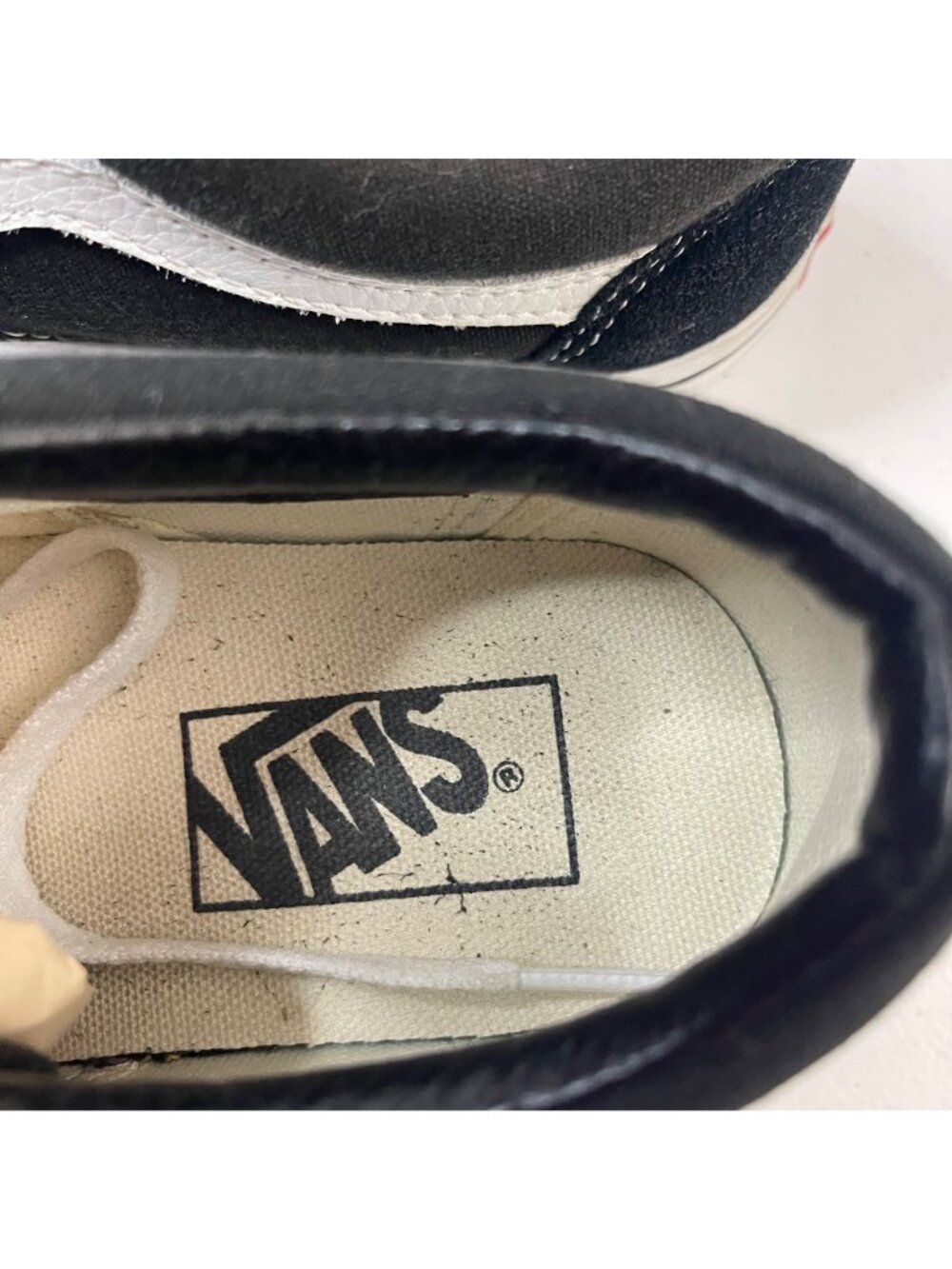 Vans Old Skool Black & White Classic Canvas Sneakers Women 7 Men 5.5 Unisex - Picture 8 of 12